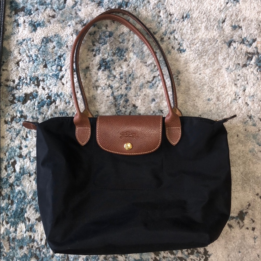 Women’s Black Longchamp Purse